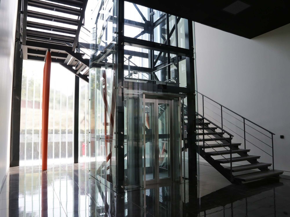 Interior_stairs_Enka_Office_GadArchitecture.jpg