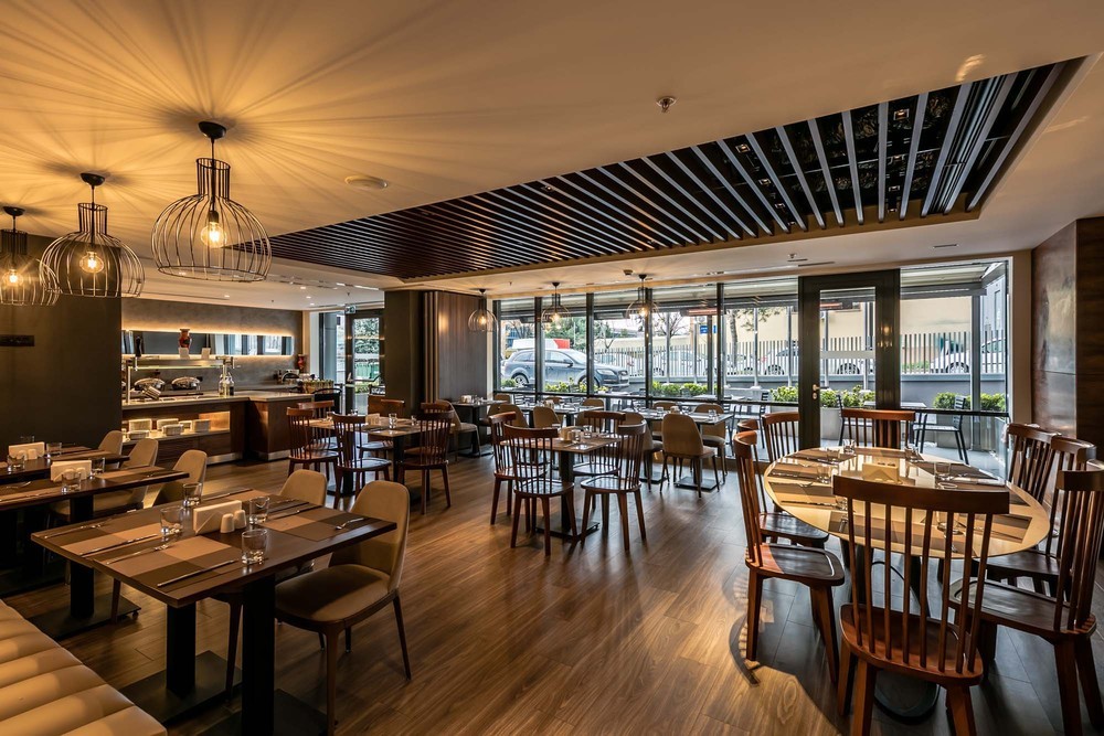 TO-026_FourPointsSheraton -Yercekim-3W3A4452-HDR.jpg