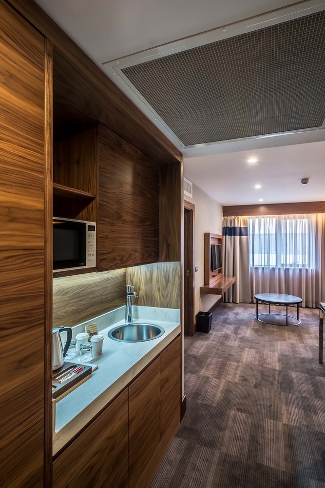 TO-026_FourPointsSheraton -Yercekim-DSCF4085-HDR.jpg