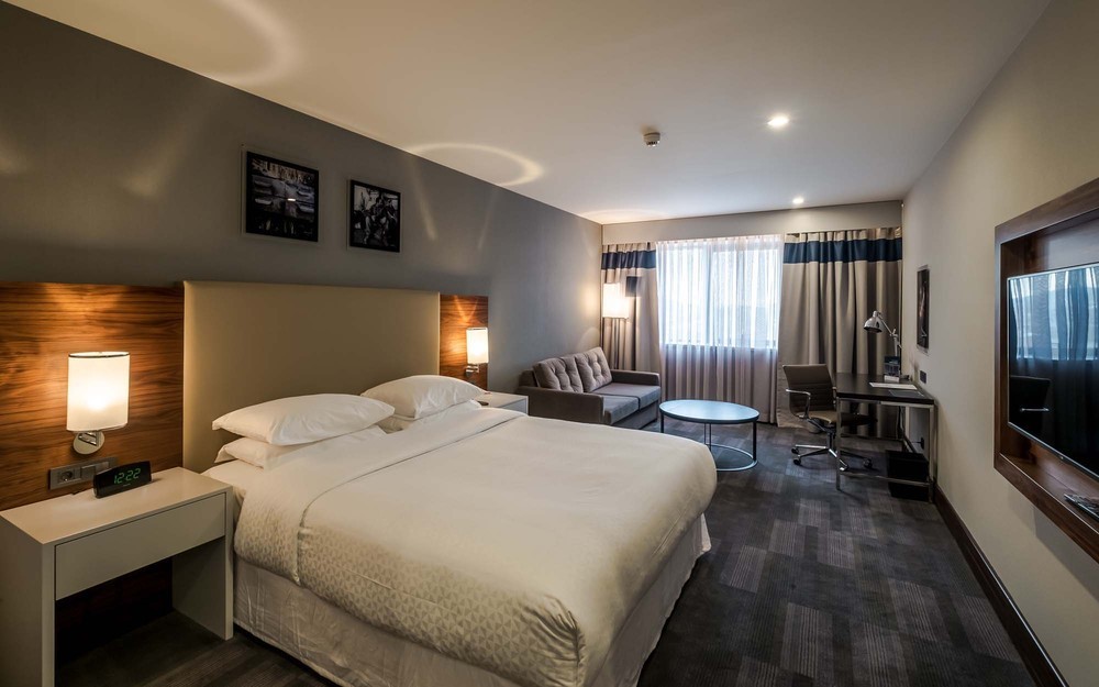 TO-026_FourPointsSheraton -Yercekim-DSCF4275-HDR.jpg