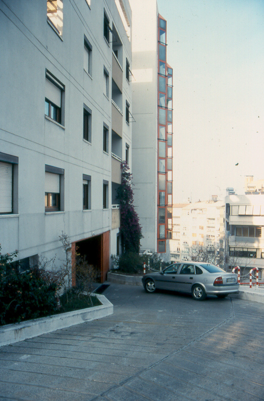 TİBAŞ HATAY OTOPARK GİRİŞİ.jpg