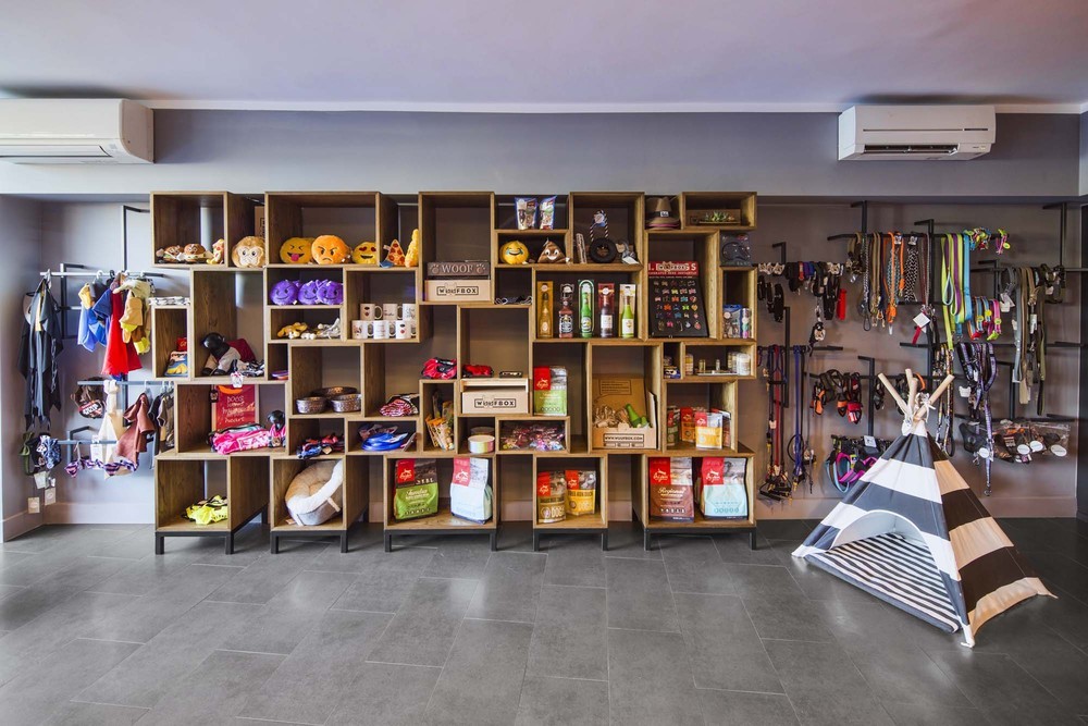 Oney Interior_Wuufbox Cafe (24).jpg