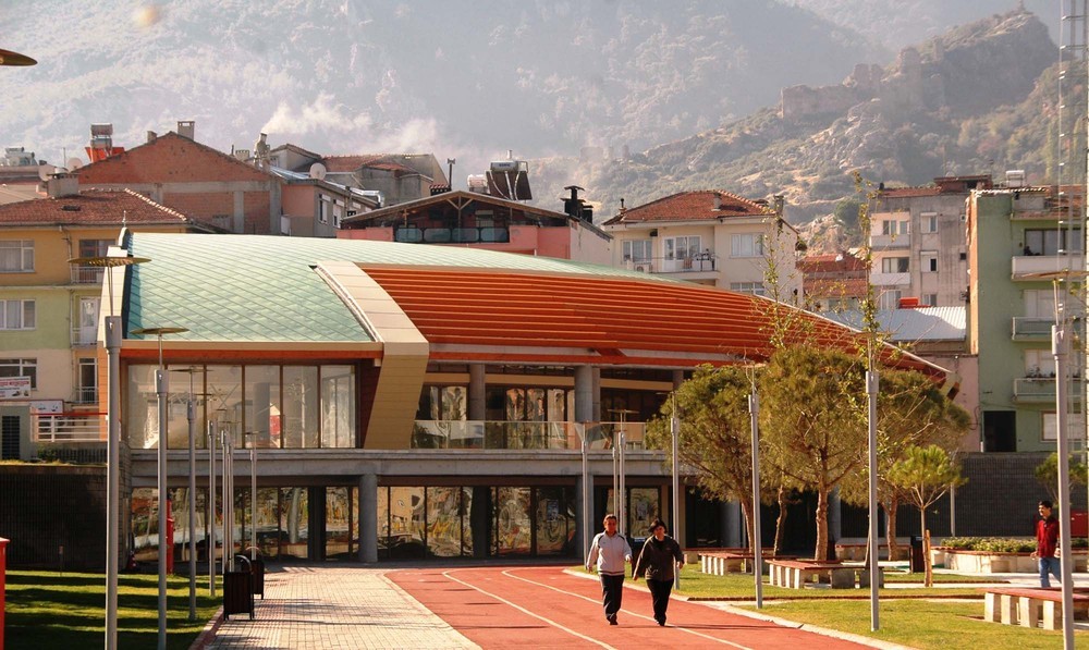 6. kafeterya Park yerinden.JPG