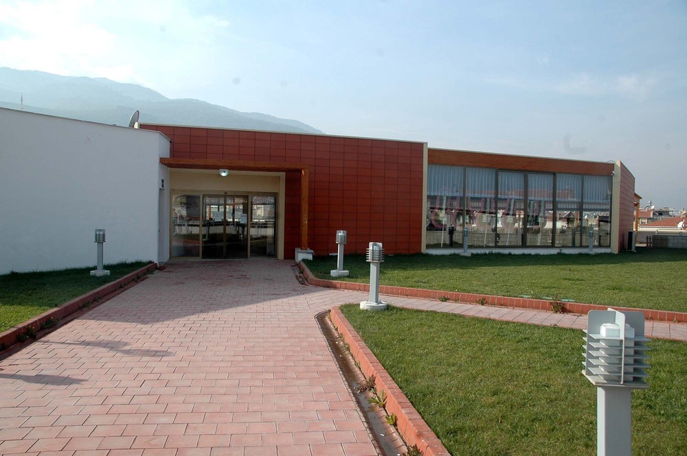 11. Çatı bahçesi ve kafeterya.JPG