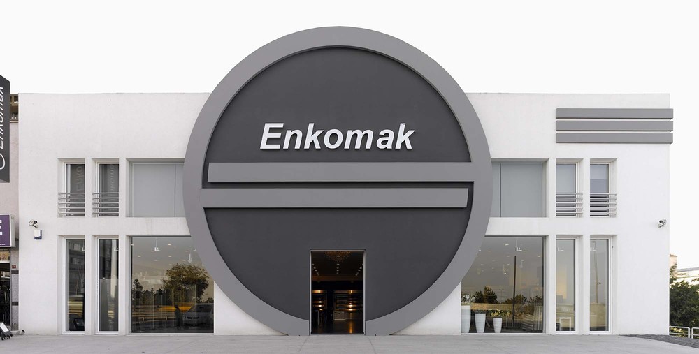 enkomak1.jpg