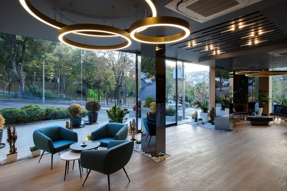 slasharchitects-bati-dental-policlinic-14-interior-lighting.jpg