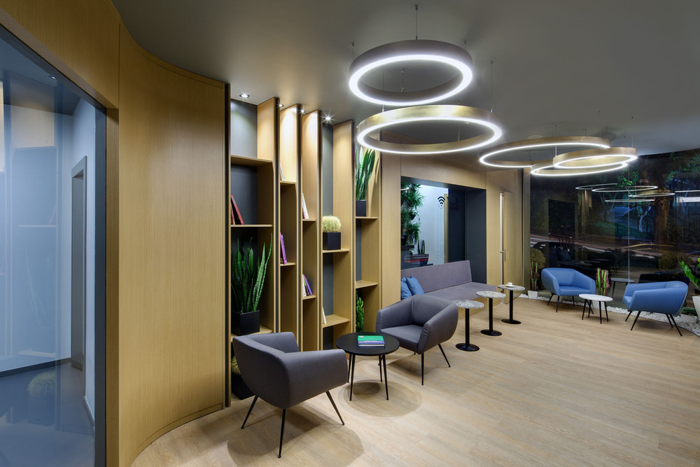 slasharchitects-bati-dental-policlinic-22-lounge-waiting-room-design.jpg