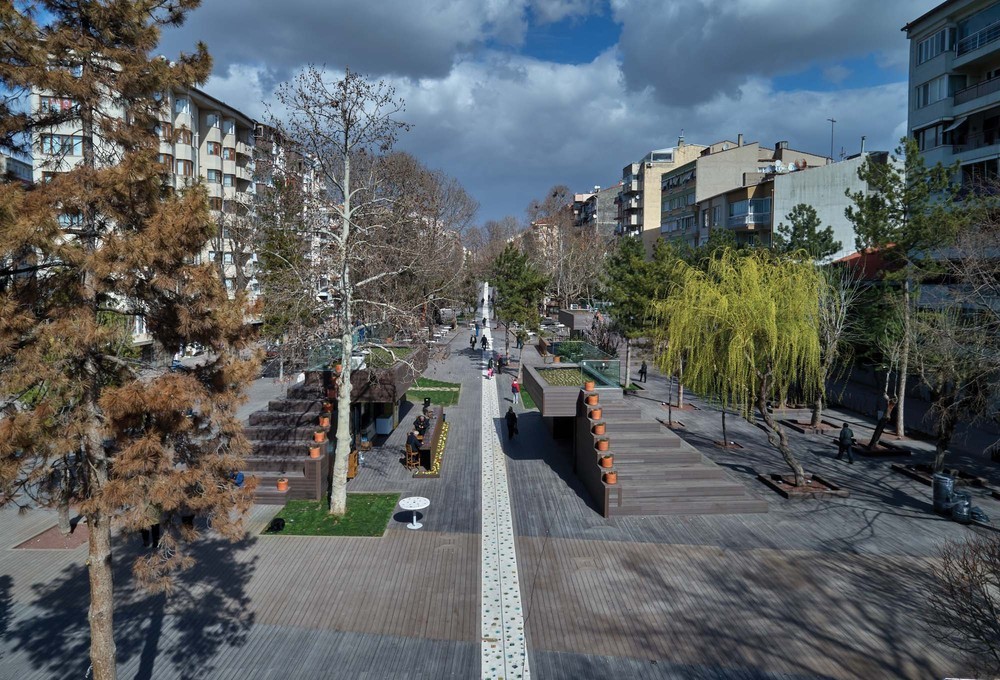 17-HAMAMYOLU URBAN DECK-1.2km long axis in the morning.jpg