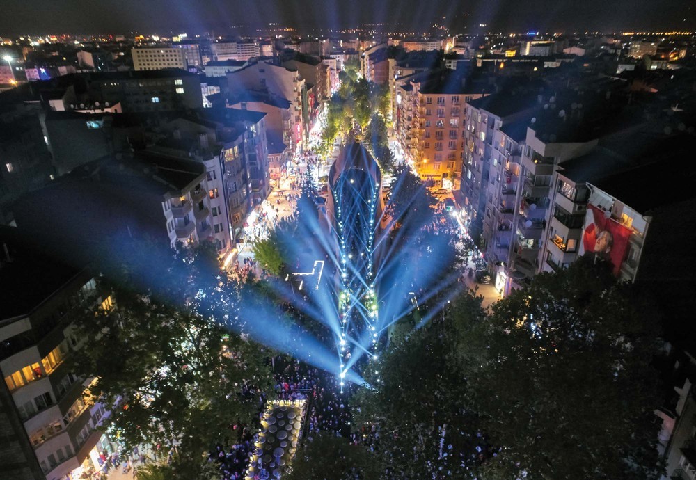 51-HAMAMYOLU URBAN DECK-28.04.2018 opening night with the participation of 60.000 people.jpg