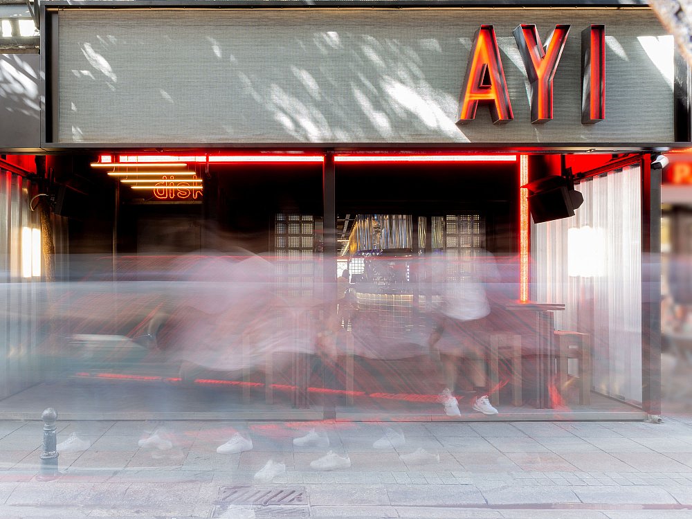 ayı-pub-barnarch-photo-studiosoalt-12.jpg
