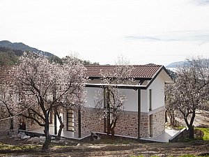 Under Architects_Bademli Ev_F15bademliev.jpg
