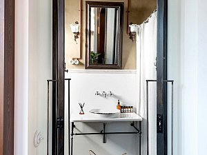 3 (8).jpg