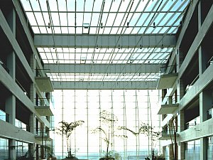 dmg-ph04.jpg