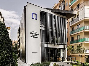 a (1).jpg