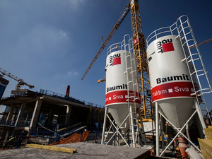 Baumit_makinesivalari_silo.jpg