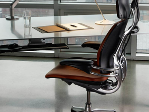 humanscale-freedom-headrest.jpg
