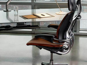 humanscale-freedom-headrest.jpg