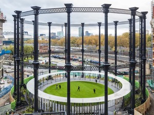 Gasholder-Park-by-Bell-Phillips-Architects-6-1020x610