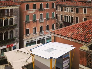 VEN-LIVING SHELTER-BIENNALE-03.jpg
