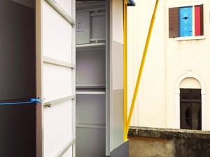 VEN-LIVING SHELTER-BIENNALE-09.jpg