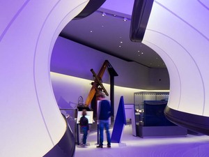 ZHA_Mathematics_The Winton Gallery_ph_LukeHayes_05.jpg