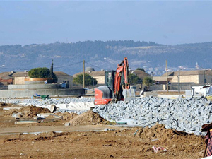 abdulhamid-in-yaptirdigi-tabya-restorasyonla-beton-yiginina-dondu-230069-1-(1).jpg
