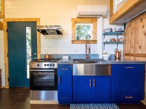 Tiny-Adventure-Home-by-Tiny-Heirloom-4-1020x610.jpg