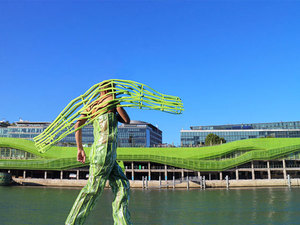pierre-kauffmann-costumes-architecture-designboom-04.jpg