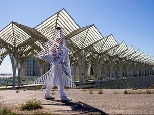 pierre-kauffmann-costumes-architecture-designboom-07.jpg