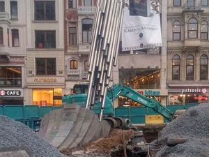 galatasaray-anit2.jpg