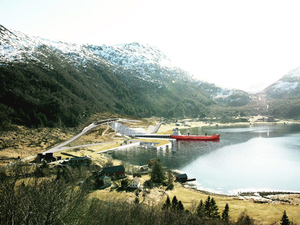 Norveç'te Gemi Tüneli 2.jpg
