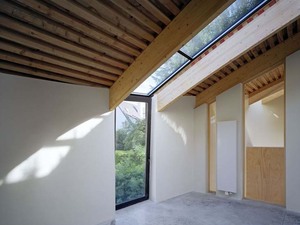 390_R05.jpg