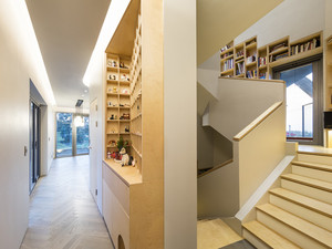Simple House 18.jpg