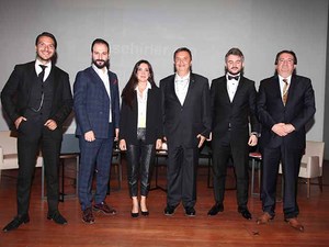 1. OTURUM TOPLU FOTOĞRAF_.jpg