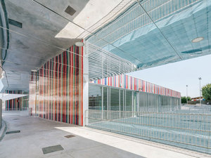 almost-invisible-school-by-ablm_dezeen_2364_col_15.jpg