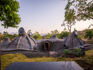 retro-futuristic gumpha house 1.jpg