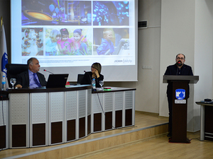 AYK2450.jpg