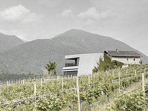 İtalya Bağ Evi