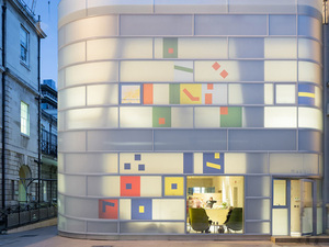 Maggies_StevenHoll.jpg