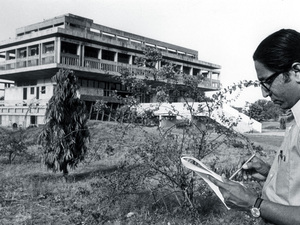 BalkrishnaDoshi01.jpg