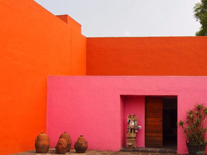 Luis Barragan_renklenen_mekanlar.jpg