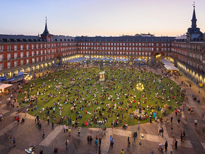 spy-plaza-mayor-4.jpg