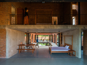 tropicalspace05.jpg