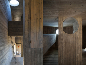 loba-house-pezo-von-ellrichshausen-architecture-residential-chile-concrete_dezeen_1704_col_14730.jpg