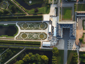 lenne_Schloss_Brühl.jpg