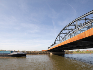 MoederscheimMoonenArchitects_Bridge_Zutphen_05730.jpg