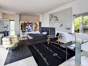 VillaE_1027_01.jpg