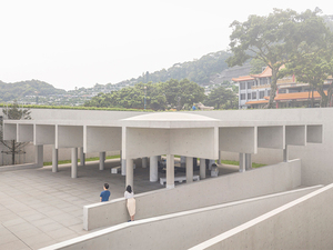 taiwan_cemetery_3.jpg