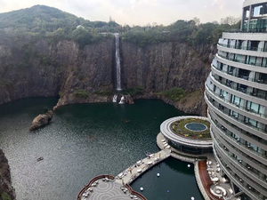 Shimao_otel.jpg