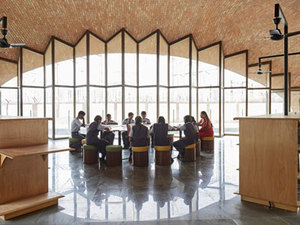 spa-maya-somaiya-library-7.jpg